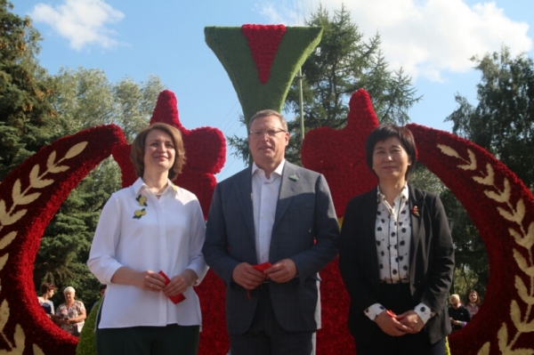 Омская &laquo;Флора&raquo; заговорила по-китайски