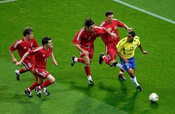 Трансферный рекорд &laquo;Бетиса&raquo; держится с 98-го. Тогда Денилсона увели у &laquo;Барсы&raquo;, подписали контракт на 11 лет, но скоро пожалели