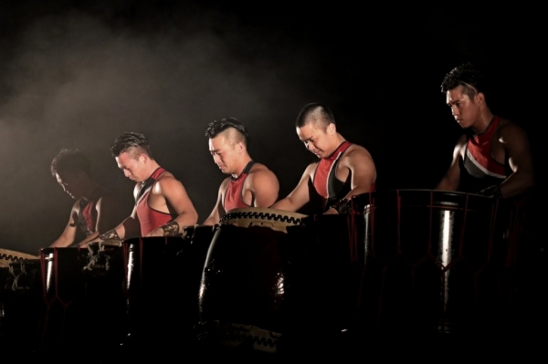 Танцующие японские барабанщики зажгли в Академгородке