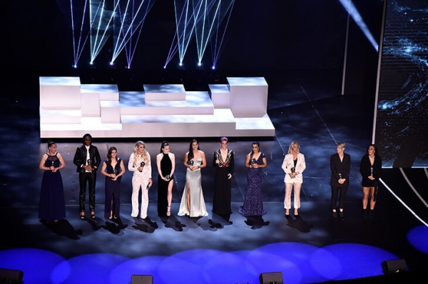 Премия ФИФА The Best: Клопп – тренер года, ван Дейк не жалеет о проигрыше Месси, Криш не приехал