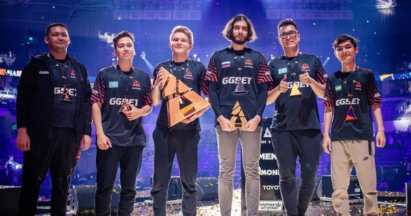 AVANGAR стала победителем первой недели ECS Season 8