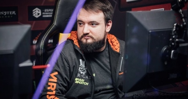 9pasha: &laquo;Я попрощался бы с командой в любом случае&raquo;