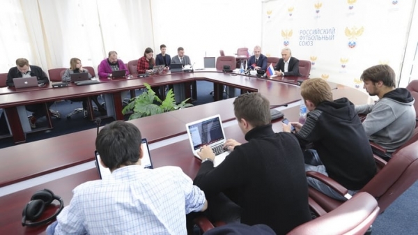 &laquo;Оказывается, Саша опасен не только для общества, но и для футбола&raquo;. Кокорину отказали в регистрации