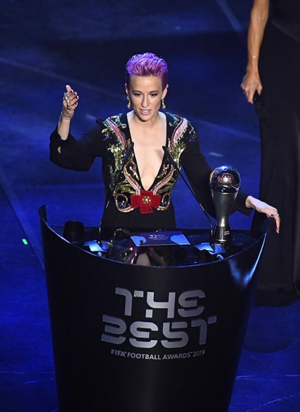 Премия ФИФА The Best: Клопп – тренер года, ван Дейк не жалеет о проигрыше Месси, Криш не приехал