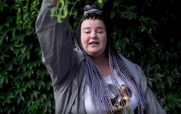 Рэперша Alyona Alyona выпустила клип Завтра