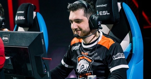 Virtus.pro представила новый состав по Dota 2
