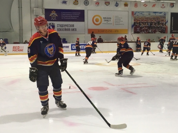 «Тропик» открыл победный счет в Чемпионате студенческой хоккейной лиги 