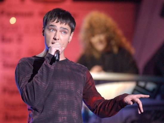 Певец Юра Шатунов судится с правообладателем песен "Ласкового мая"