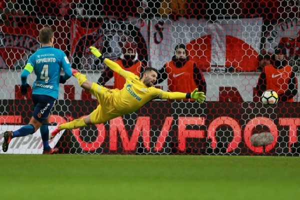 Лодыгин и Лунев резко сдали после пары лет в «Зените». Дорский нашел виноватых