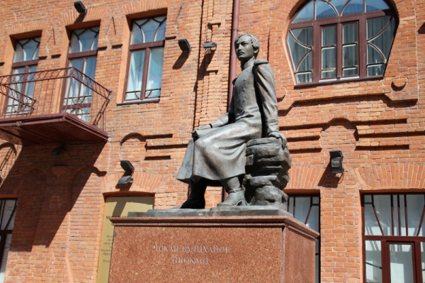 На сцене Омской драмы покажут легендарный спектакль &laquo;Чокан Валиханов&raquo;