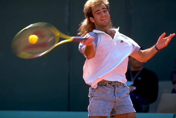 Хачанов сказал, что новые ракетки сбили ему сезон. Такое реально: даже лишний грамм или сантиметр может сломать игру