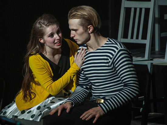 Ночь с фабричной девчонкой