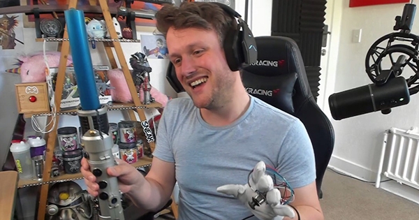 Геймер превратил игрушечный световой меч в контроллер для Star Wars Jedi: Fallen Order