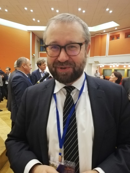 Исследовательские институты захотели &laquo;слить&raquo; с вузами