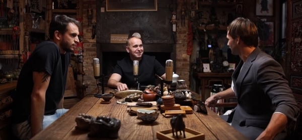 &laquo;Все вратари &ndash; дураки! Это я еще спокойный&raquo;. Гильерме вспоминает пальцы в задницах, а Сычев &ndash;&nbsp;модный лук Смородской