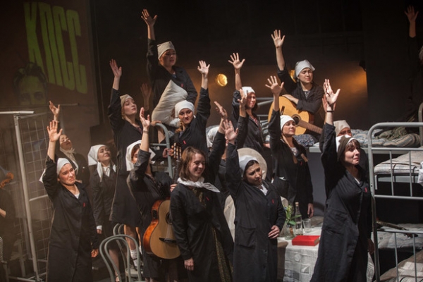 Ночь с фабричной девчонкой