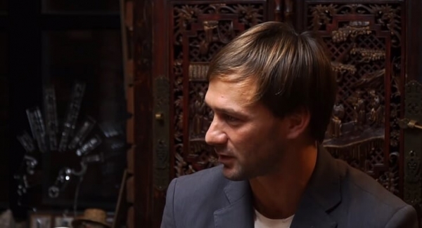 &laquo;Все вратари &ndash; дураки! Это я еще спокойный&raquo;. Гильерме вспоминает пальцы в задницах, а Сычев &ndash;&nbsp;модный лук Смородской