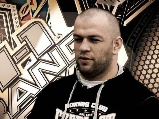 Нокаутировавший Емельяненко дагестанец возвращается в октагон