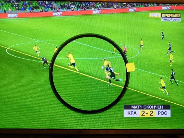 Можно ли доверять офсайдным линиям ВАР? Кто и как их рисует?