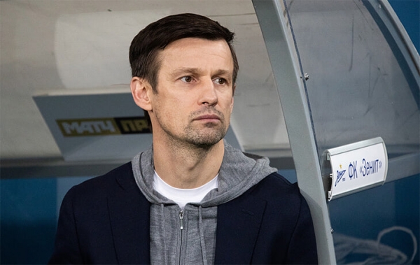 «Сейчас тренерами в России руководит страх». Знакомьтесь с молодым тренером, который привносит идеи Бьелсы в ФНЛ