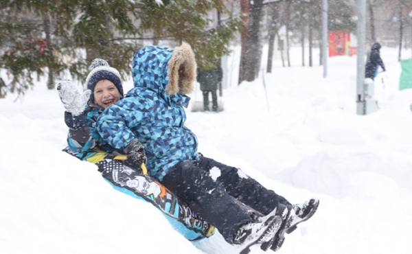 Развлечения в парках Новосибирска на зимних каникулах 2020