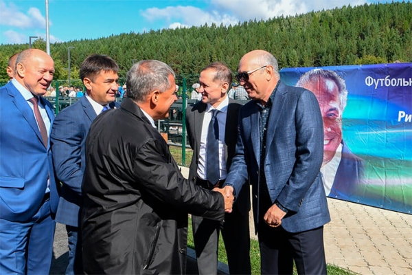 Слуцкого в Россию заманивал президент Татарстана. Это он переселил &laquo;Рубин&raquo;&nbsp;с &laquo;Казань Арены&raquo; и давал команде деньги в чемпионские сезоны