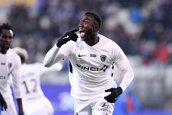 &laquo;Штутгарт&raquo; купил 19-летнего африканца за 8 млн евро, а он, кажется, приехал в Европу под чужим именем