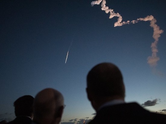 Американский корабль Starliner приземлился в Нью-Мексико