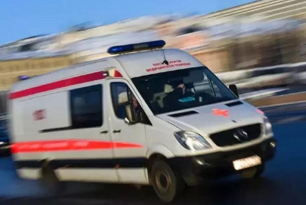 В Ростове мужчина выпал из высотки и остался жив