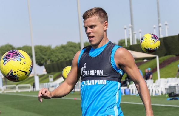 &laquo;Ведущих игроков мы в аренду не отдаем&raquo;. Кокорина нахваливали Семак, Рибальта и Медведев, но он, кажется, все равно в &laquo;Сочи&raquo;