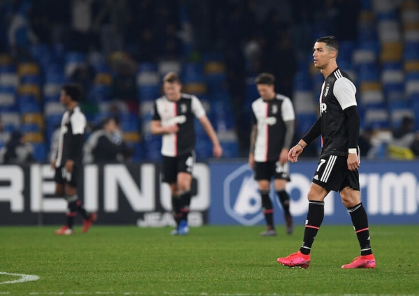 &laquo;Наполи&raquo; грохнул &laquo;Юве&raquo; &ndash; возможно, перезапустил чемпионскую гонку в Италии