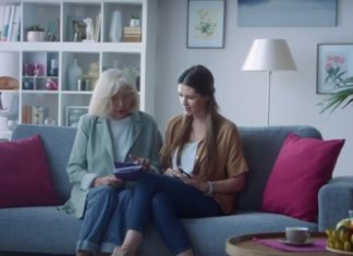 Tele2 предлагает перевести бабушек и дедушек в интернет с экранов ТВ