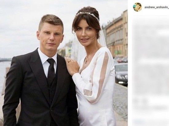 Аршавин выселяет бывшую жену и дочь из квартиры мамы