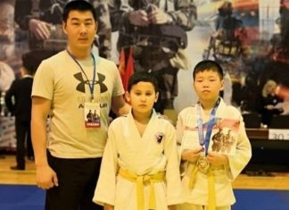 Калмыцкие юные дзюдоисты завоевали золотую и бронзовую медали