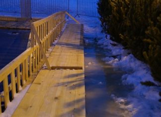 МЧС настоятельно рекомендует не купаться в прорубях на Крещение