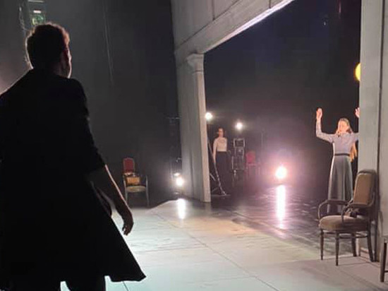 На гастролях в Нур-Султане у вахтанговцев начался пожар