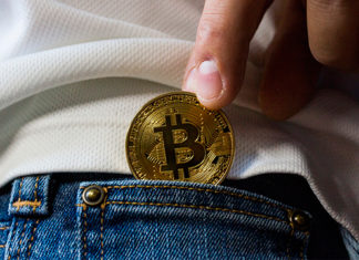 Инсайд от криптотрейдера: клиенты-наркоторговцы, сумки с деньгами и майнеры-ждуны