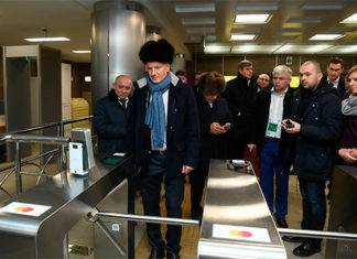 «Администрации скажем: «Давайте билет по 100 рублей, потому что пассажиры куда-то делись»