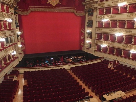 Оперный театр "Ла Скала" закрывается из-за коронавируса