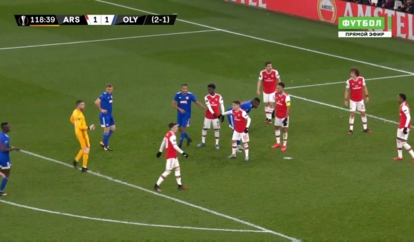 Пытка Обамеянга в овертайме: забил через себя и мог сделать дубль после ответного гола &laquo;Олимпиакоса&raquo;, но промазал с линии вратарской