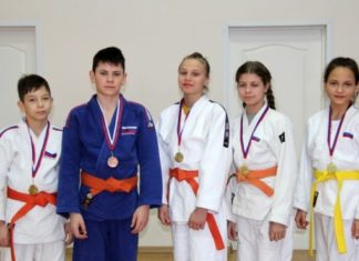 Школьники из Венгерово вошли в Новосибирскую сборную по дзюдо