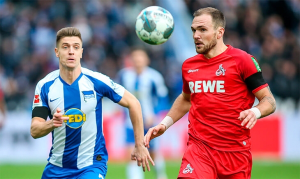 Стадионы Бундеслиги затихают в память о жертвах массового убийства в Ханау