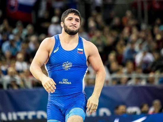 Абдулрашид Садулаев стал четырехкратным чемпионом Европы по вольной борьбе