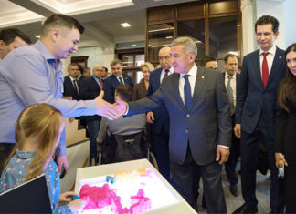 Рустам Минниханов: «Я не услышал, как мы будем достигать минимум 5 процентов роста!»