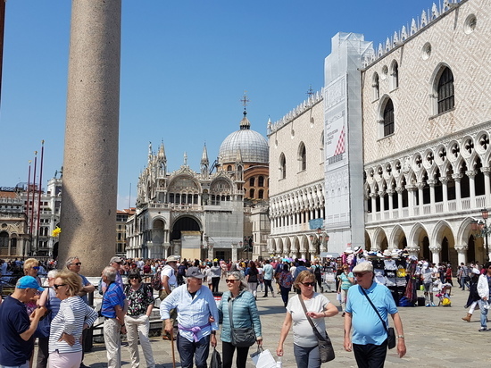 Коронавирус гулял по Италии несколько недель до обнаружения