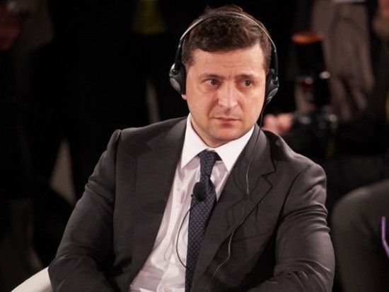 Намерение Зеленского провести выборы в Крыму сравнили с "объявлением войны России"