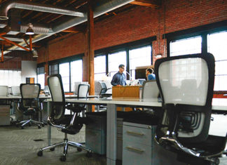 «Каждый скандал с изгнанием арендаторов с насиженного места заставляет задуматься»