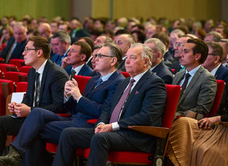 «Через год-два и так хотели, чтобы он возглавил»: Адель Хайруллин принял империю отца