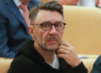 Шнуров опроверг удаление постов в соцсети