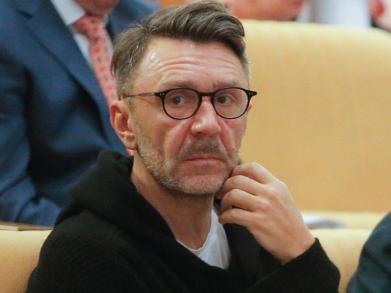 Шнуров опроверг удаление постов в соцсети